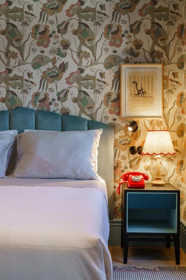 The Editory Boulevard Aliados Hotel - Preferred Hotels Πόρτο Εξωτερικό φωτογραφία A bedroom at the Hotel