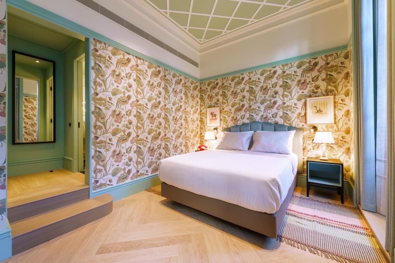 The Editory Boulevard Aliados Hotel - Preferred Hotels Πόρτο Εξωτερικό φωτογραφία A bedroom at the hotel