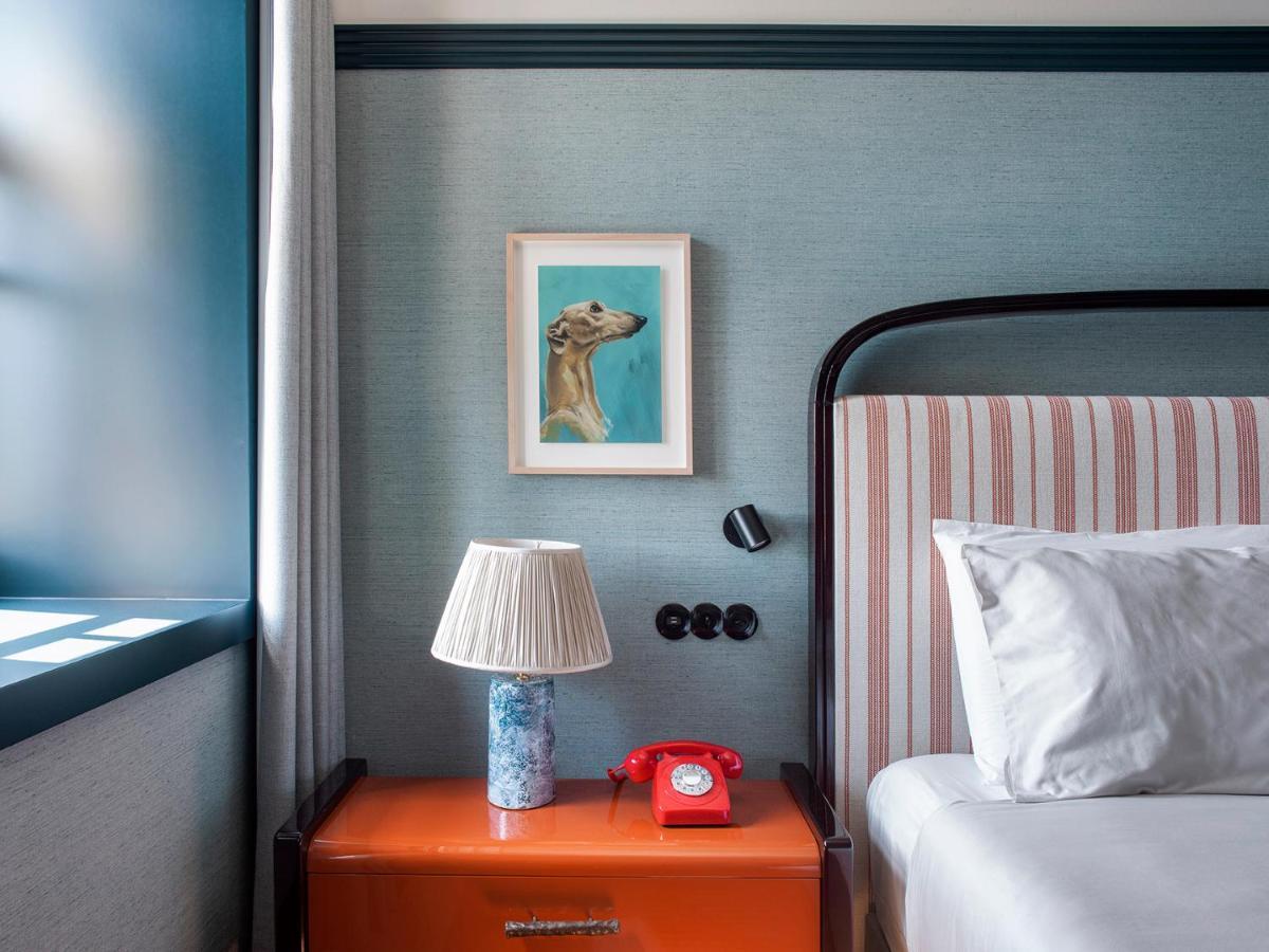 The Editory Boulevard Aliados Hotel - Preferred Hotels Πόρτο Εξωτερικό φωτογραφία A bedroom at the Standard East Village